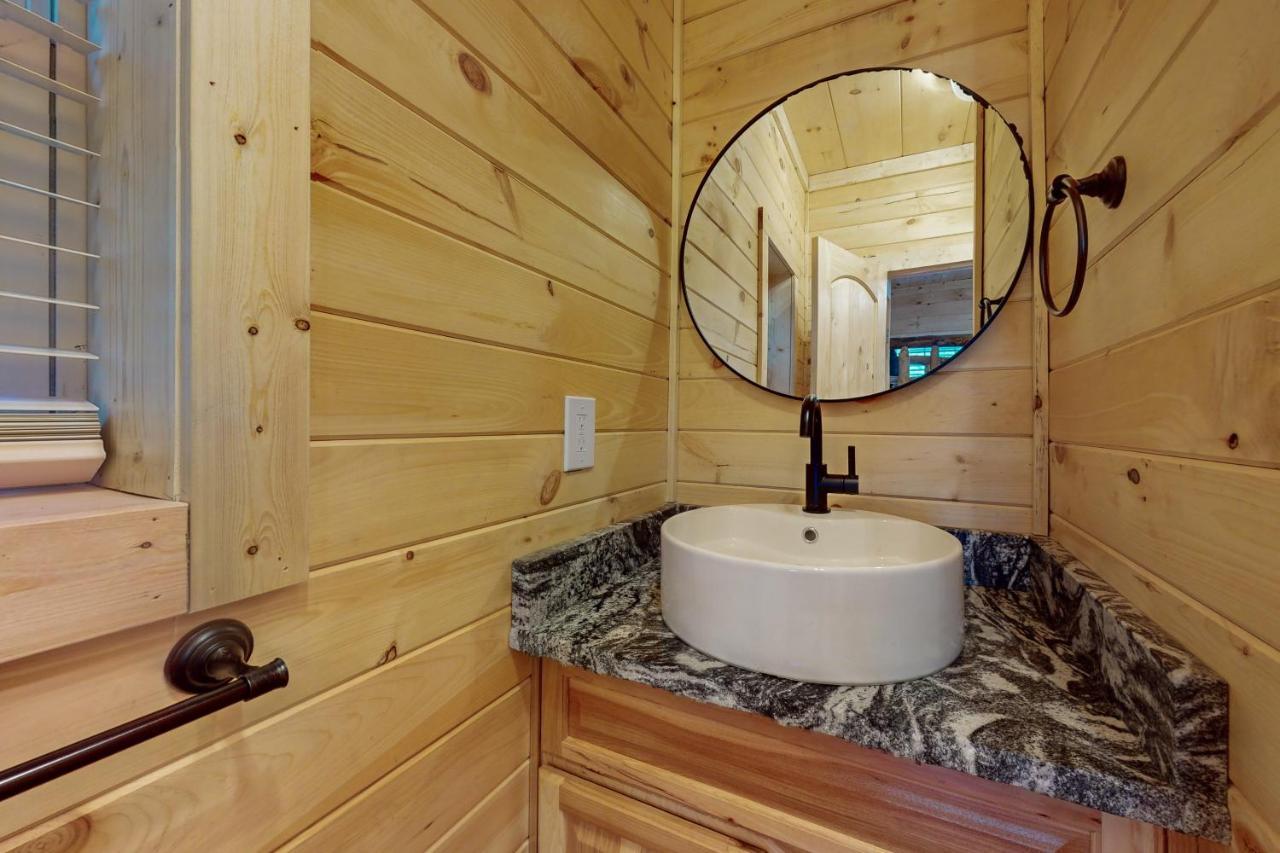 Whiskey Barrel Retreat Villa Sevierville Dış mekan fotoğraf