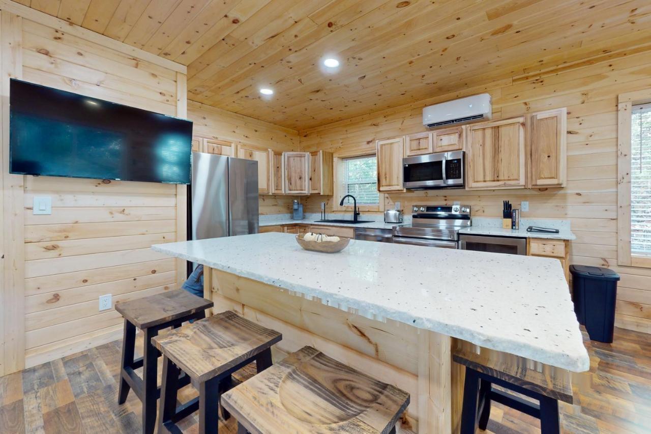 Whiskey Barrel Retreat Villa Sevierville Dış mekan fotoğraf